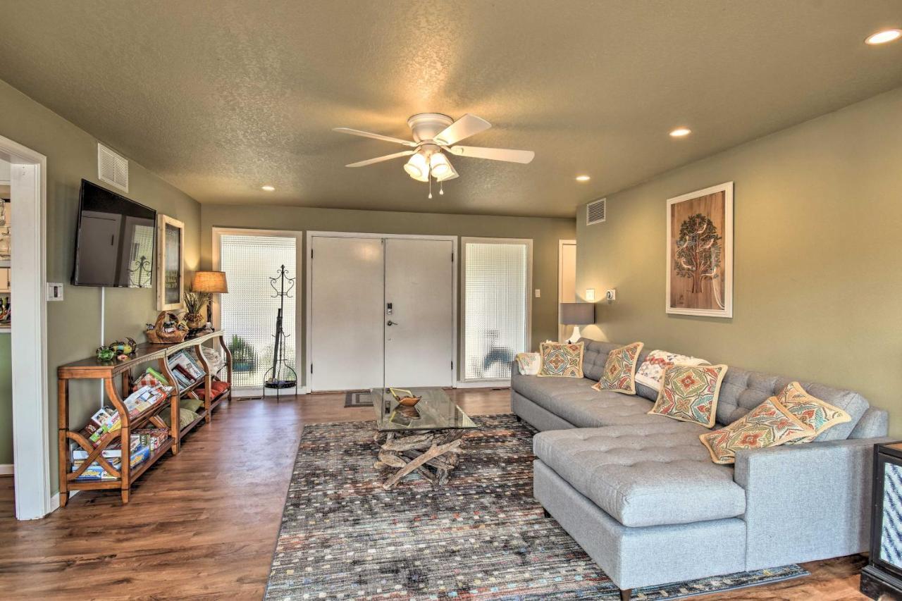 Lakefront Hot Springs Home With Updated Deck And Dock! Exteriör bild