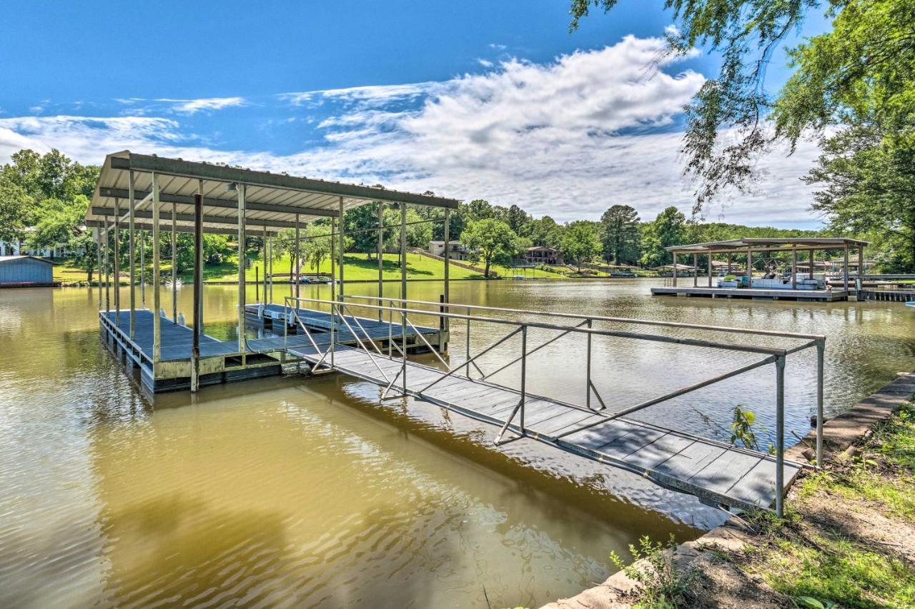 Lakefront Hot Springs Home With Updated Deck And Dock! Exteriör bild