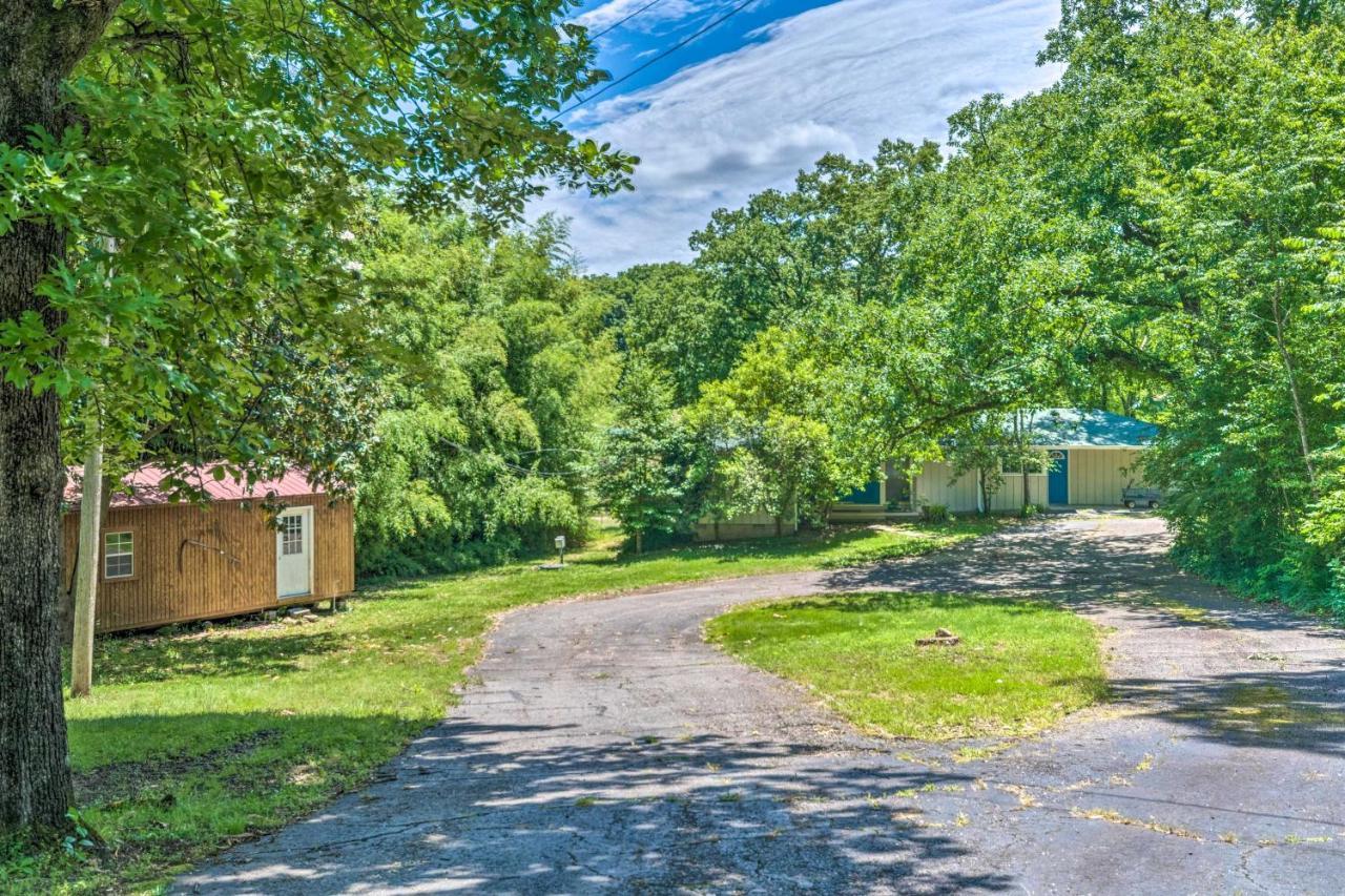 Lakefront Hot Springs Home With Updated Deck And Dock! Exteriör bild