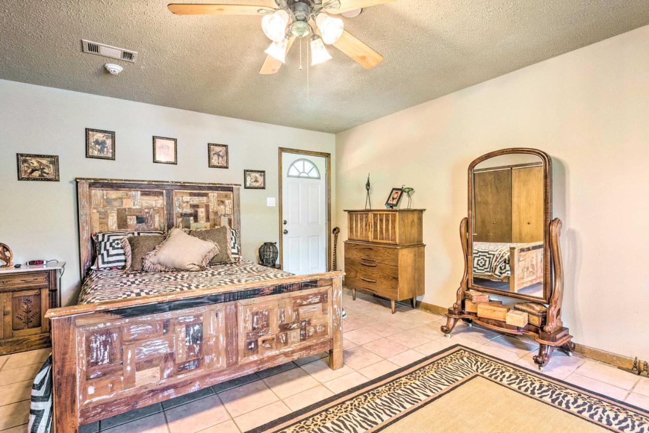 Lakefront Hot Springs Home With Updated Deck And Dock! Exteriör bild